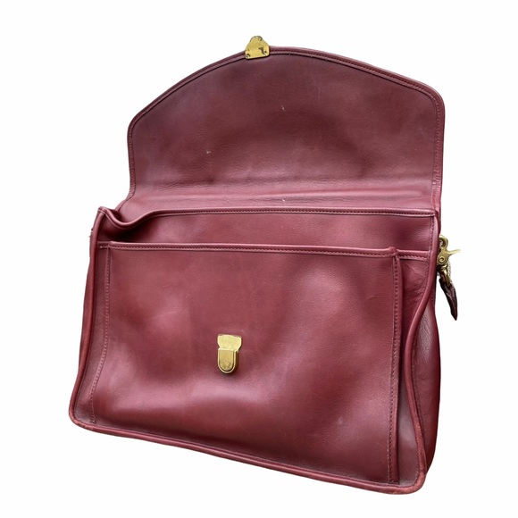 Vintage Coach Leather Briefcase with gold hardware Made in the USA - Picture 13 of 13